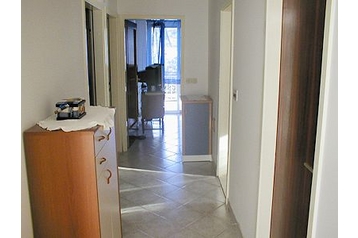 Kroatien Privát Slatine, Exterieur